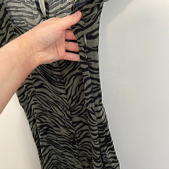 HOLLISTER Olive Green Black Zebra Animal Print Square Neck Mini Fit Flare Dress - Picture 4 of 12